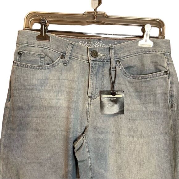 NWT! Eddie Bauer light wash boyfriend jeans - Picture 2 of 9